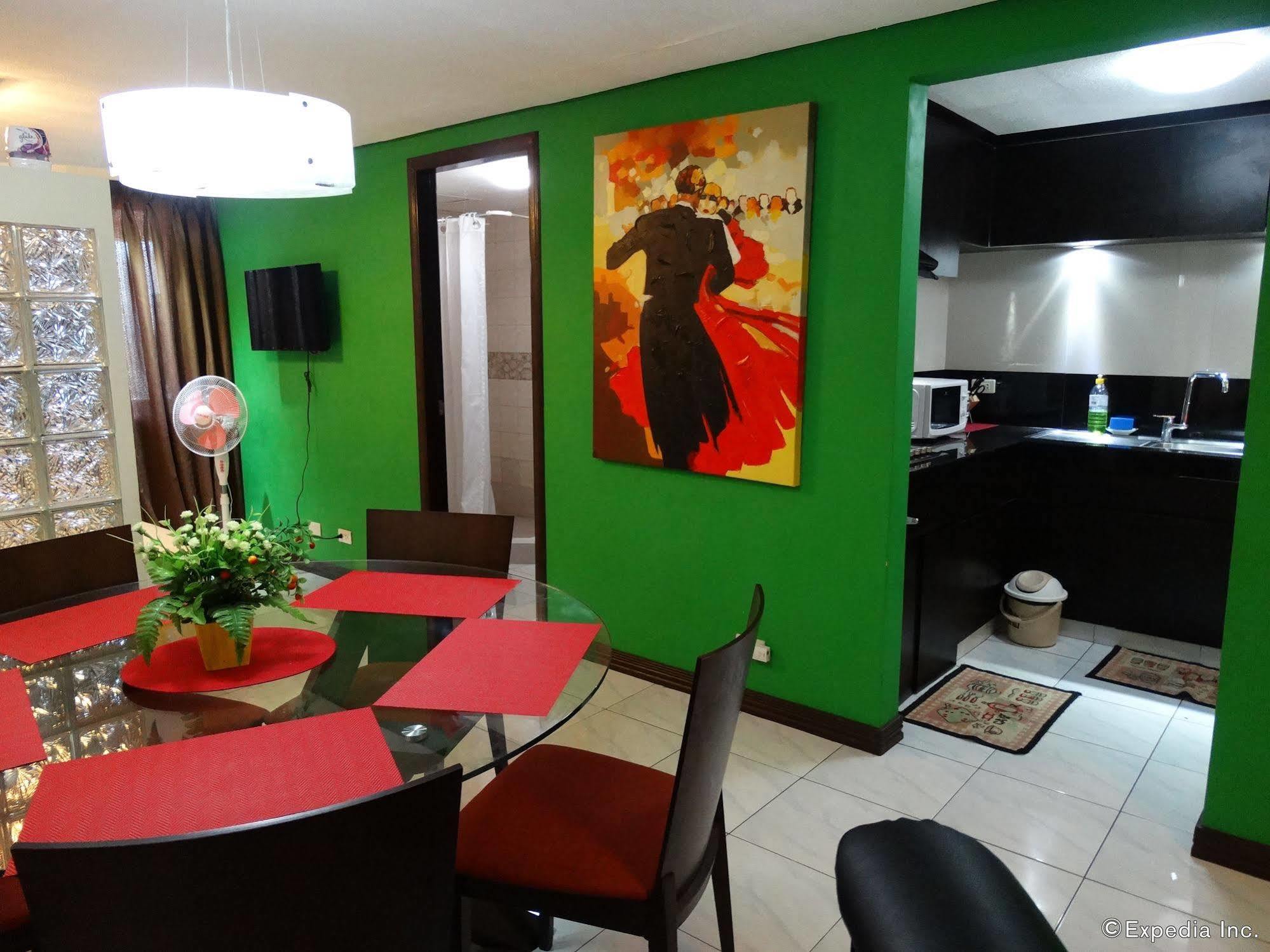 Manila Bay Serviced Apartments Exterior photo